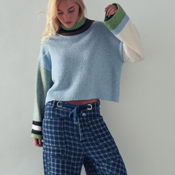 NEW!! Urban Daizy Colorblock Knit Cropped Sweater Over Sized SZ’s S,M,L - Picture 7 of 9